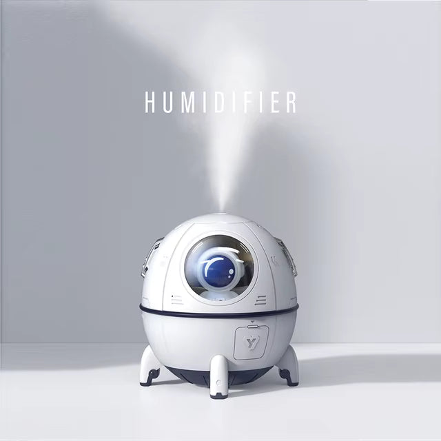 Astronaut Humidifier